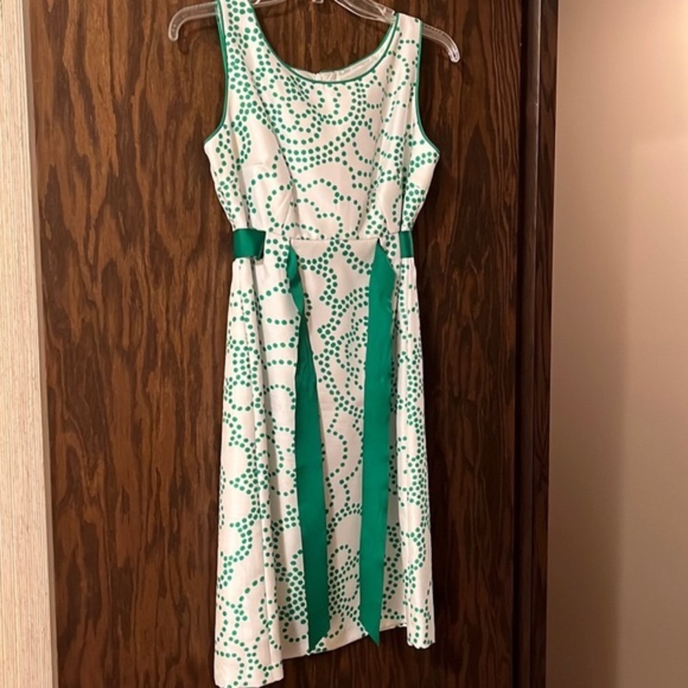 Cute Sleeveless Dress - Size 4 Petite